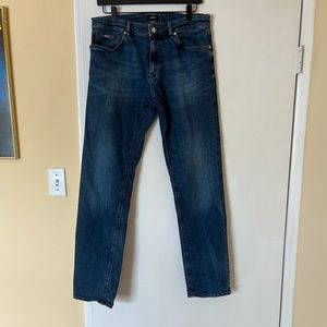 HUGO BOSS jeans - size 32 - EUC